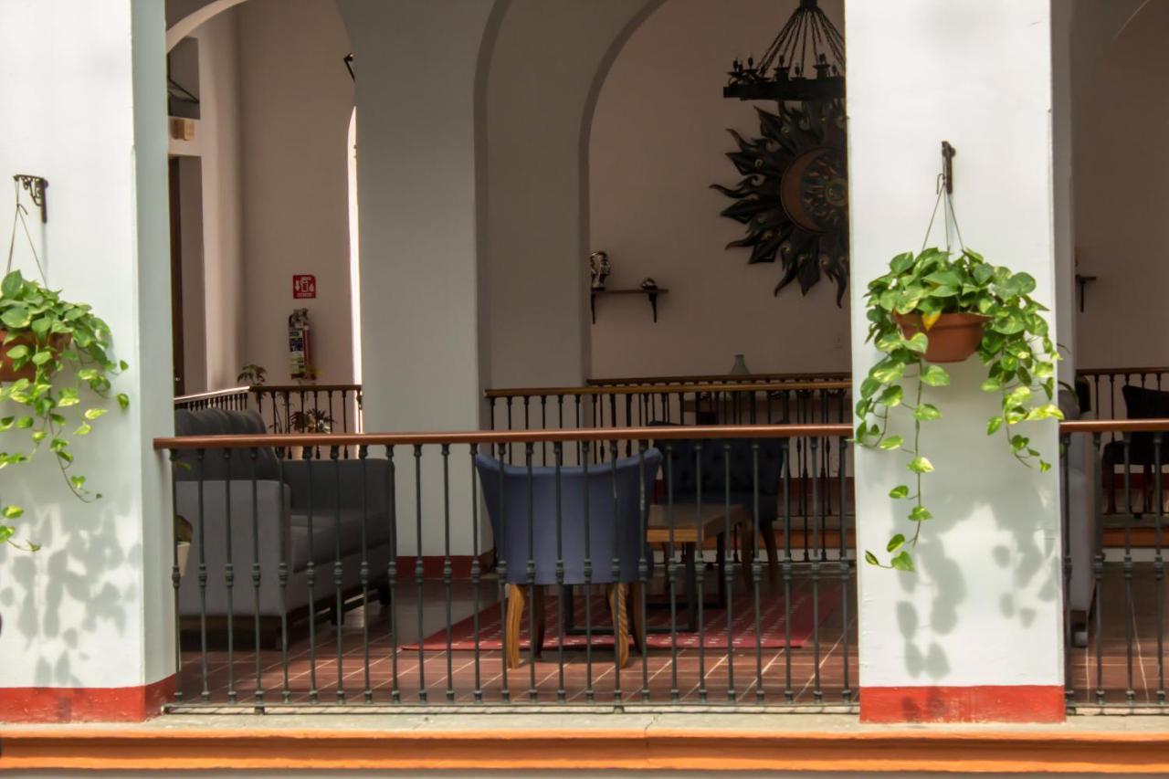 Hotel Real De Castilla Colonial Guadalajara Buitenkant foto