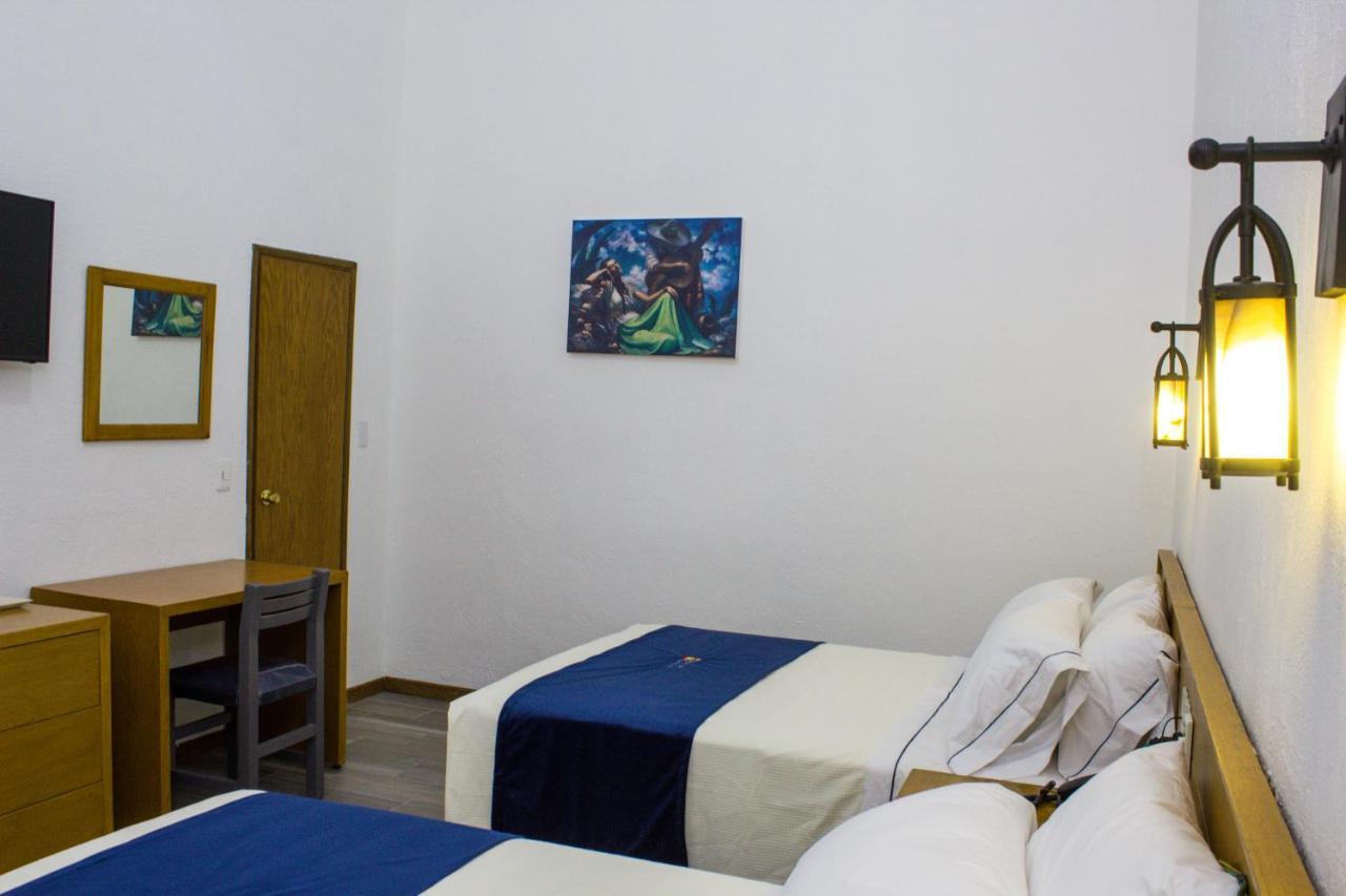 Hotel Real De Castilla Colonial Guadalajara Buitenkant foto