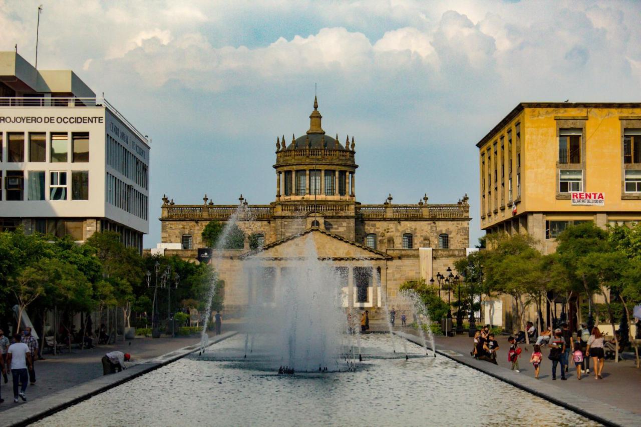 Hotel Real De Castilla Colonial Guadalajara Buitenkant foto