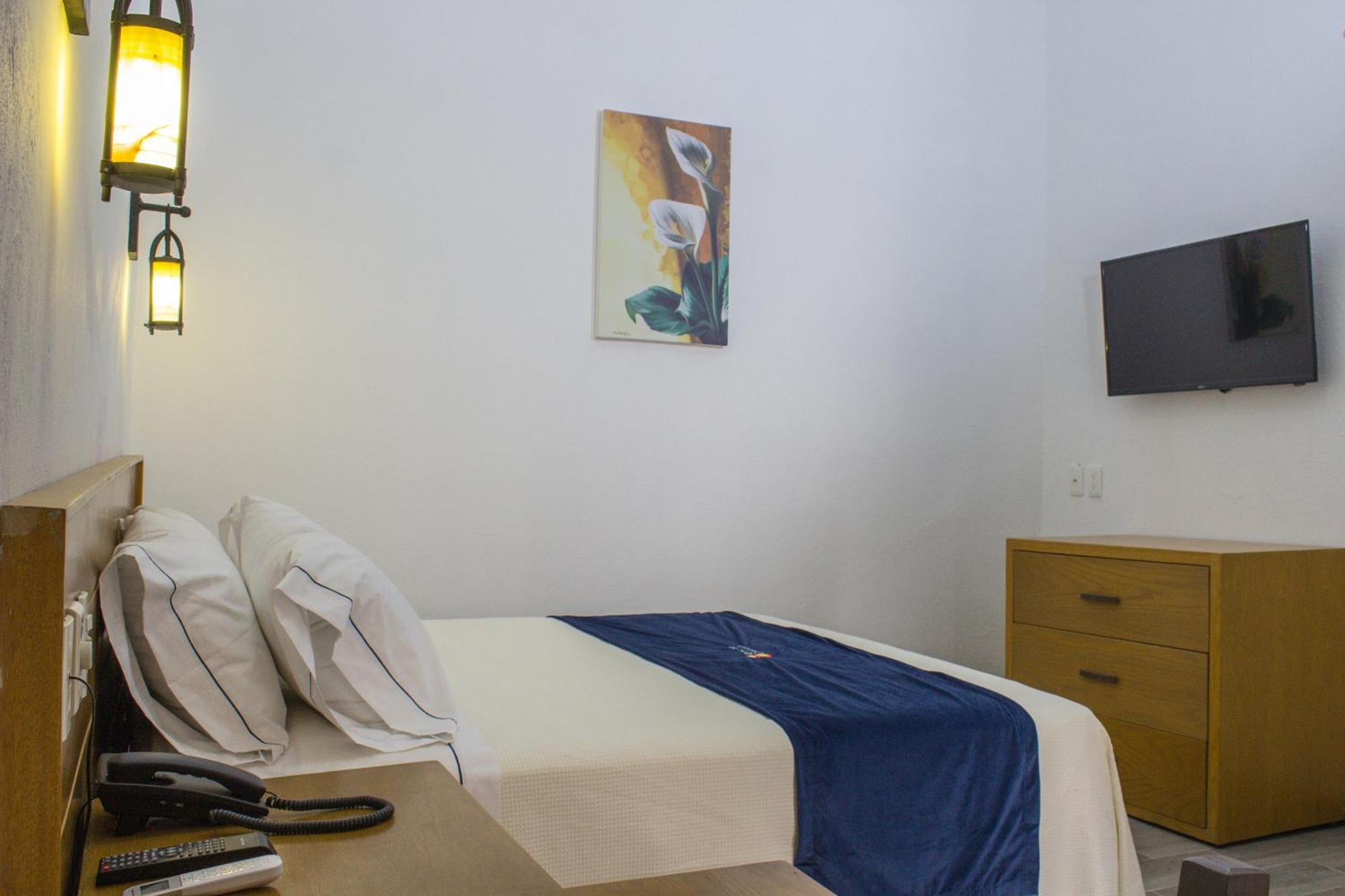 Hotel Real De Castilla Colonial Guadalajara Kamer foto